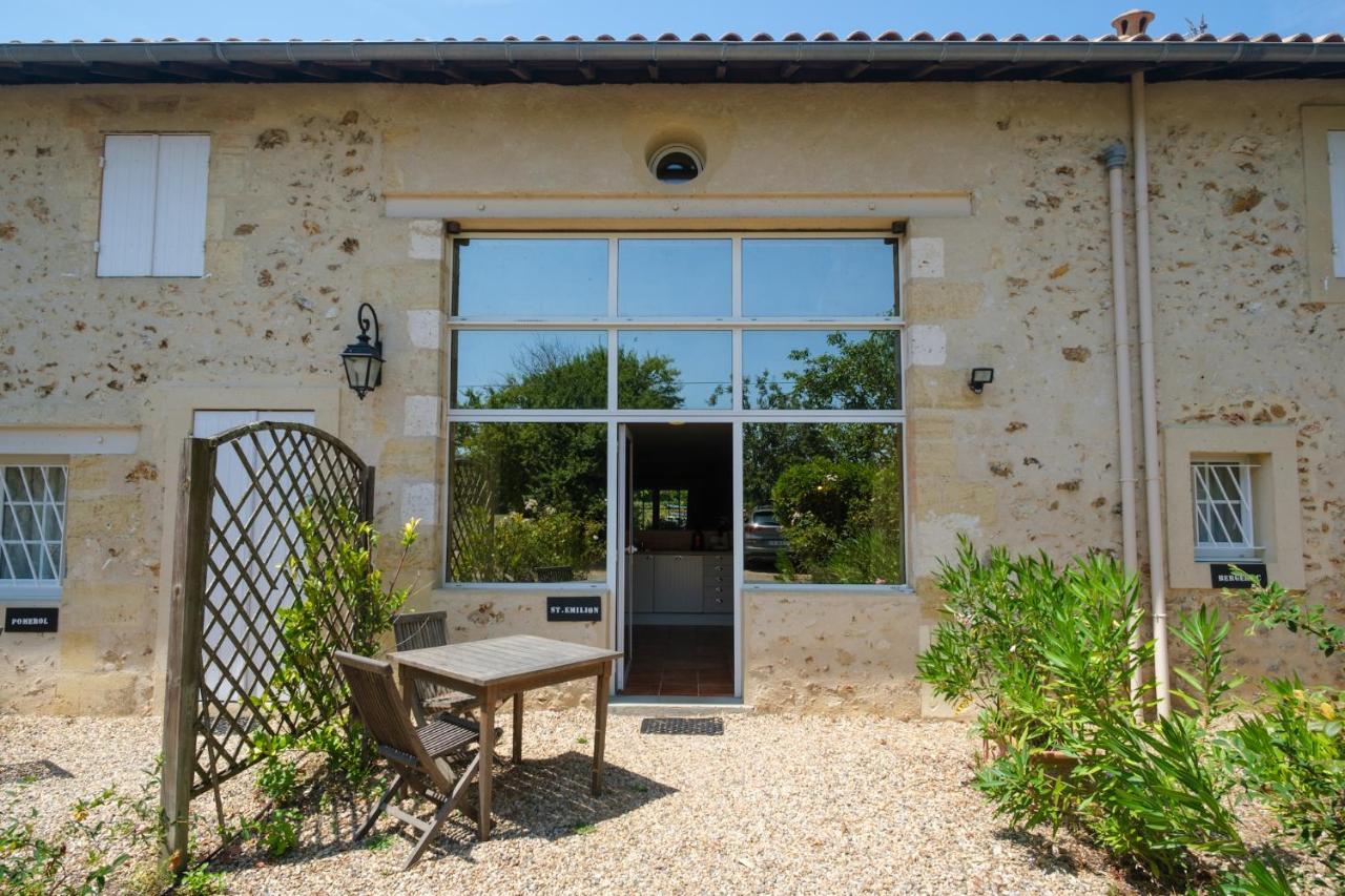Gites Le Mathelin Lamothe-Montravel Exterior photo