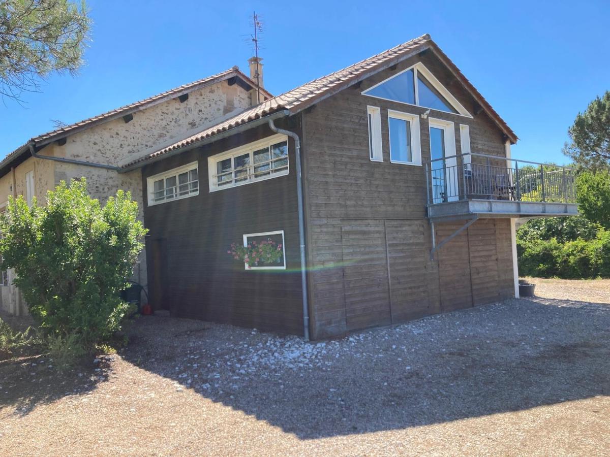 Gites Le Mathelin Lamothe-Montravel Exterior photo
