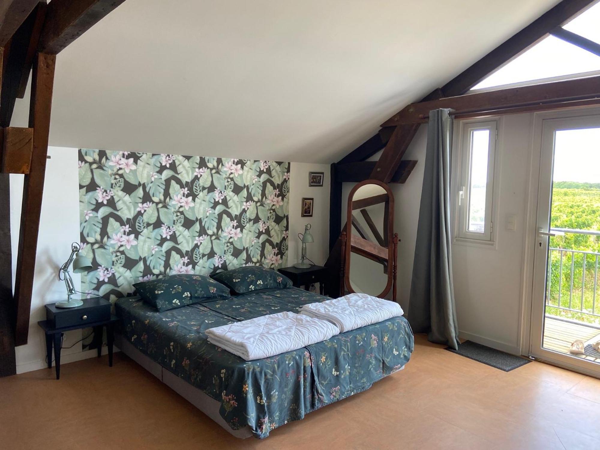 Gites Le Mathelin Lamothe-Montravel Exterior photo