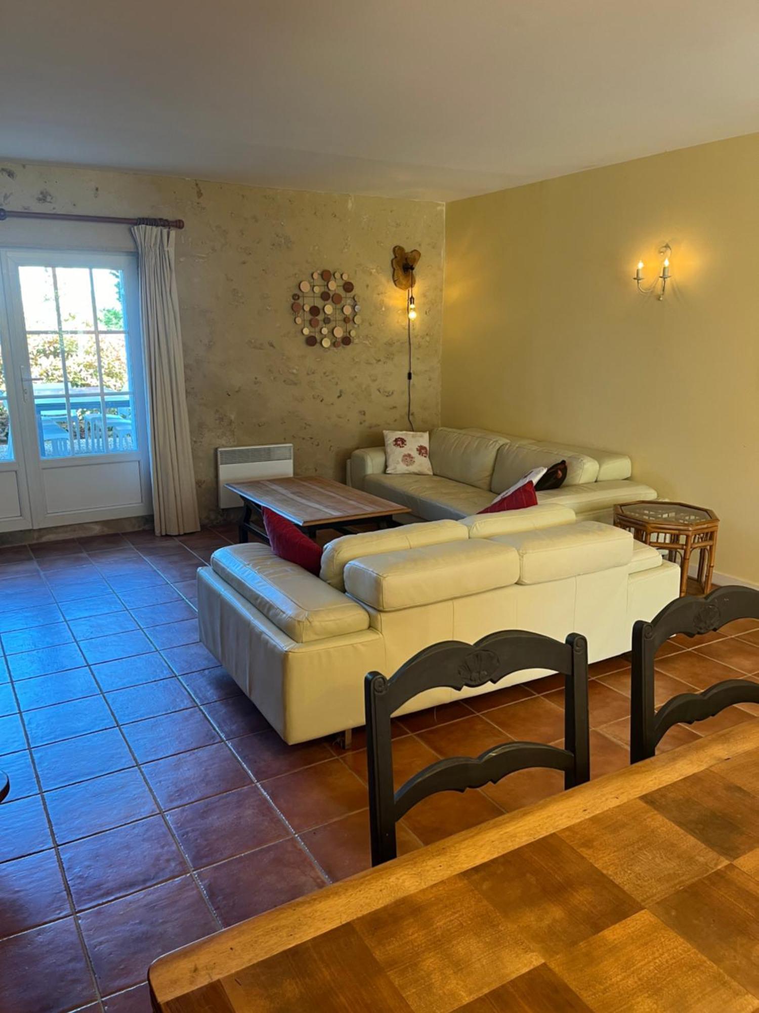 Gites Le Mathelin Lamothe-Montravel Exterior photo